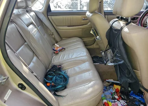 2001 Toyota Avalon Xl z USA, uszkodzony, nr VIN 4T1BF28B01U172897